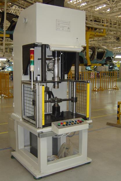 伺服電動缸在電動壓機(jī)上的應(yīng)用案例