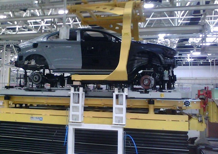 伺服電動缸在汽車六軸同步升降平臺應用方案